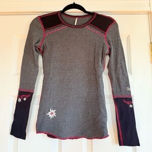 Alp N Rock Grey/Black Top with Pink Stitching size 1, xs